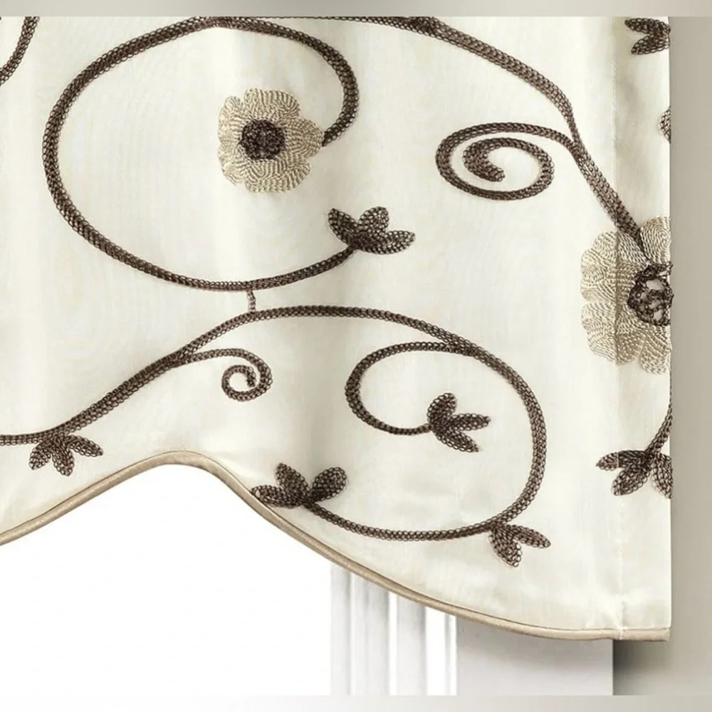 Lush Decor Royal Garden Valance Tan Set of 6 - Picture 2 of 5